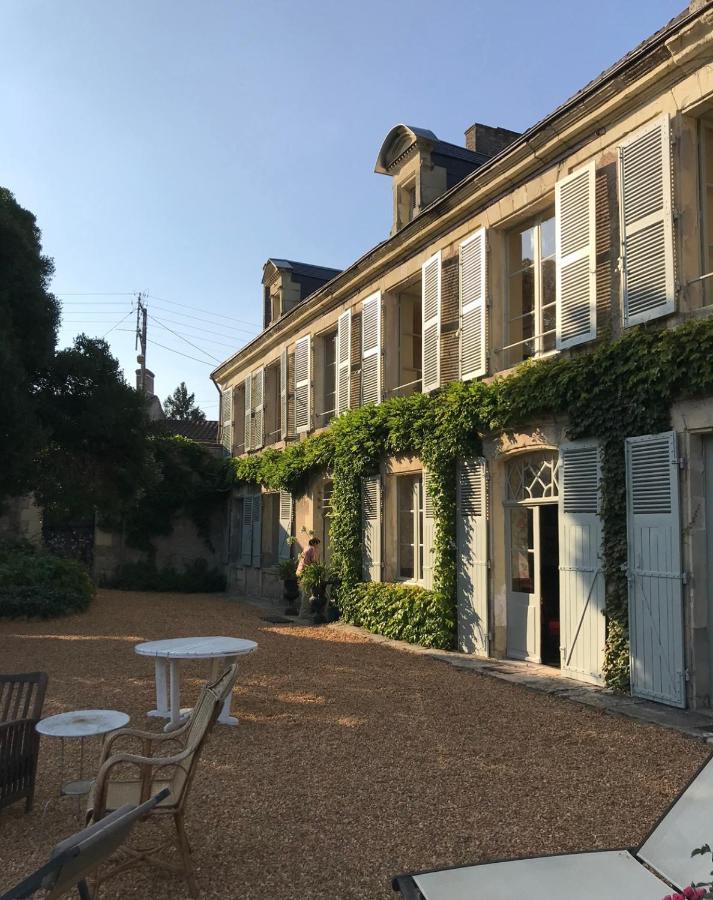 Chambres D'Hotes Le Clos De Bonneval Saint-Jean-de-Thouars Exterior foto